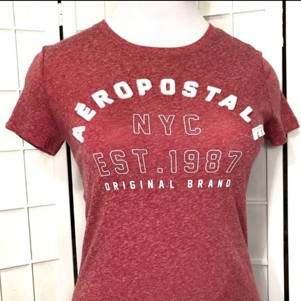 Aeropostale NYC Graphic T-shirt Felt Letters Med